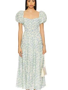 Astr Floral Puff-Sleeve Maxi Dress in Light Blue and White